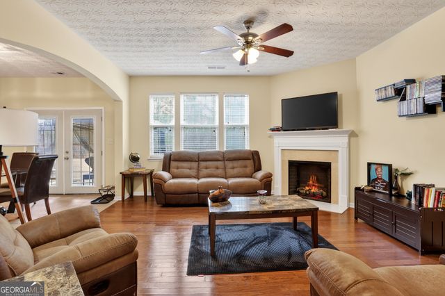 5556 Cascade Run SW, South Fulton, GA 30336