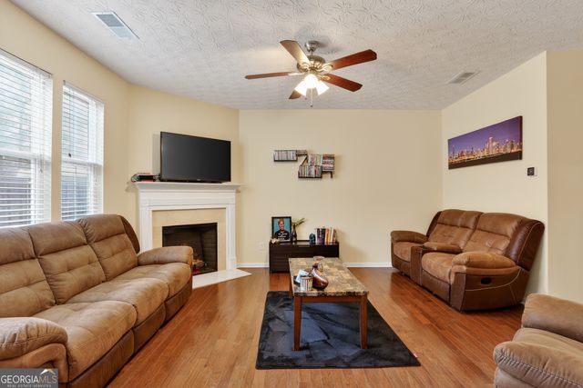 5556 Cascade Run SW, South Fulton, GA 30336