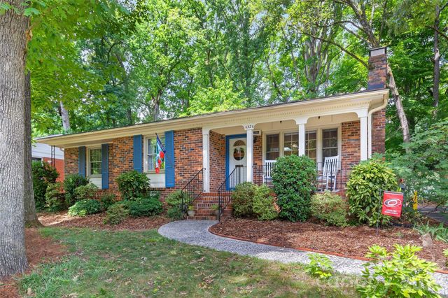6326 Rosecrest Drive, Charlotte, NC 28210