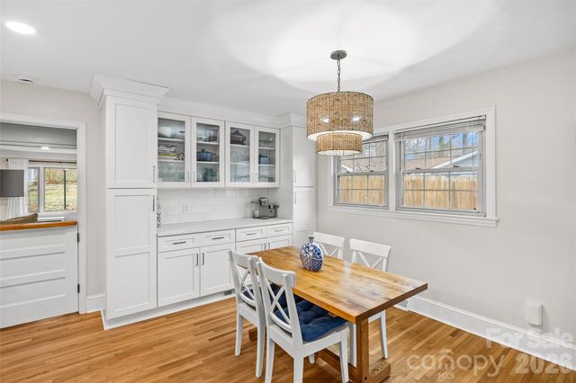 6326 Rosecrest Drive, Charlotte, NC 28210
