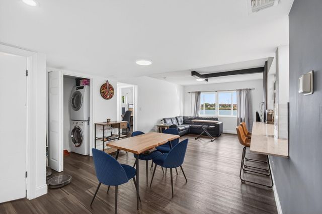 1060 Crystal Lake Drive 203, Deerfield Beach, FL 33064