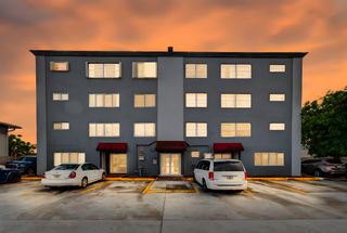 1060 Crystal Lake Drive 203, Deerfield Beach, FL 33064