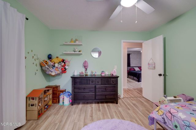 326 W 7th Street, Perrysburg, OH 43551