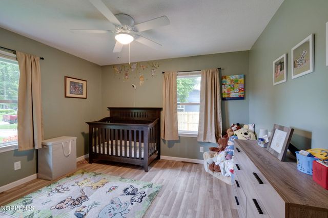 326 W 7th Street, Perrysburg, OH 43551
