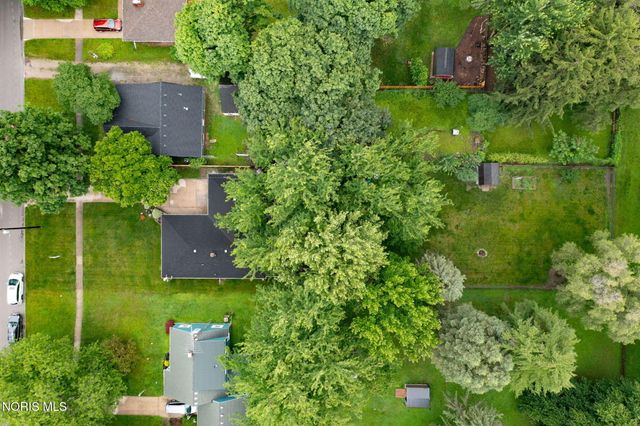 326 W 7th Street, Perrysburg, OH 43551