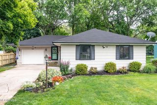 326 W 7th Street, Perrysburg, OH 43551