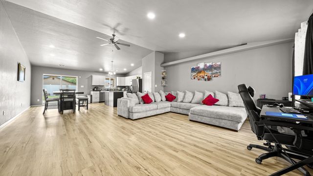 3037 Red Pear Drive, Grand Junction, CO 81504