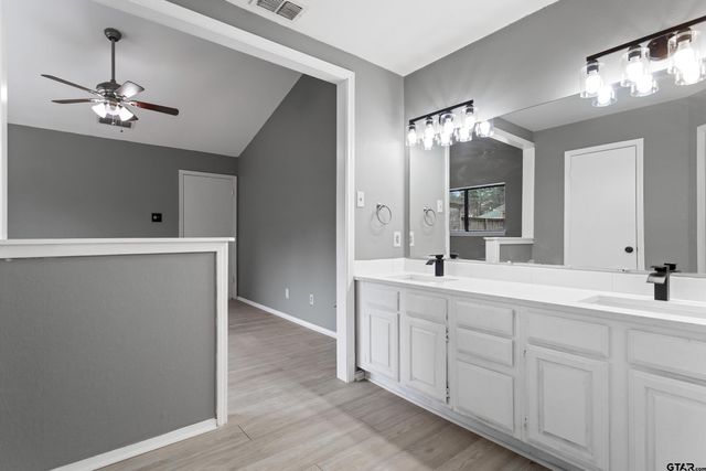 1637 Pineview Ln., Hideaway, TX 75771