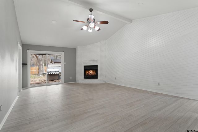 1637 Pineview Ln., Hideaway, TX 75771