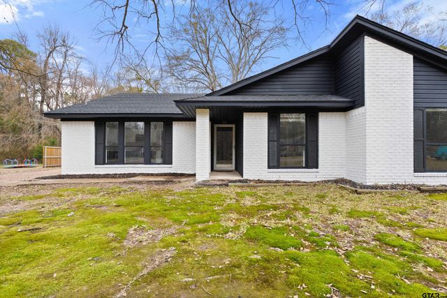 1637 Pineview Ln., Hideaway, TX 75771
