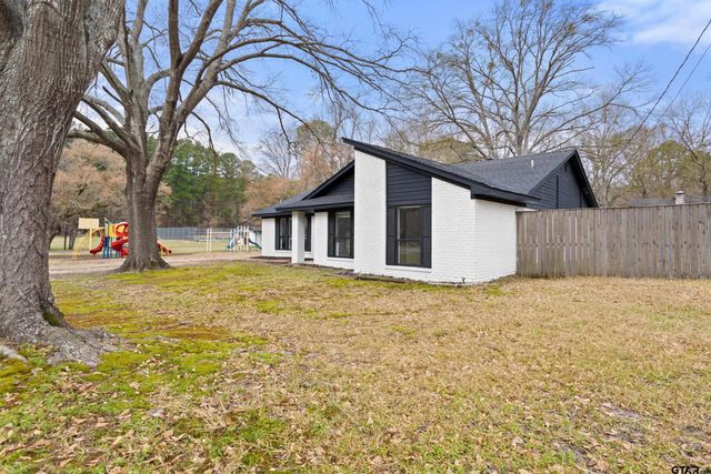 1637 Pineview Ln., Hideaway, TX 75771