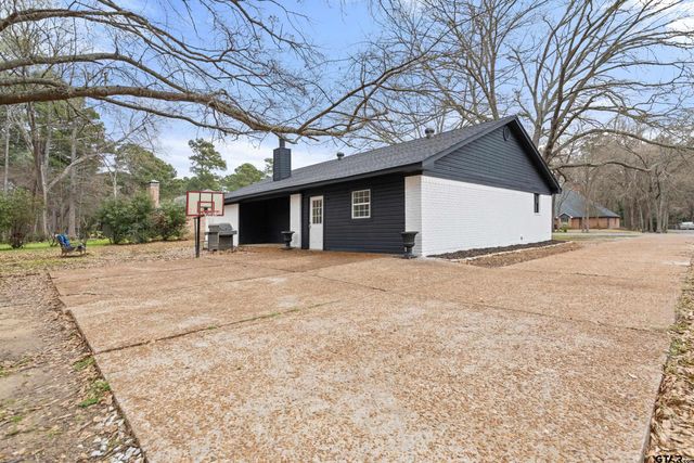1637 Pineview Ln., Hideaway, TX 75771