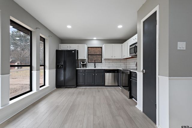 1637 Pineview Ln., Hideaway, TX 75771