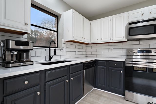 1637 Pineview Ln., Hideaway, TX 75771