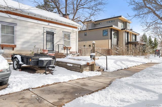 2432 S Saint Paul Street, Denver, CO 80210