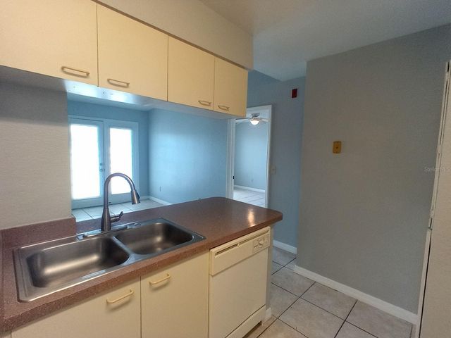 2550 N ALAFAYA TRAIL 4305, Orlando, FL 32826