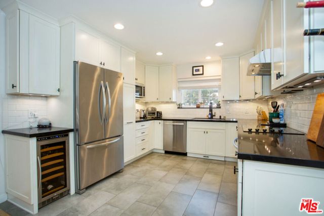 8130 Redlands Street 4, Playa Del Rey, CA 90293