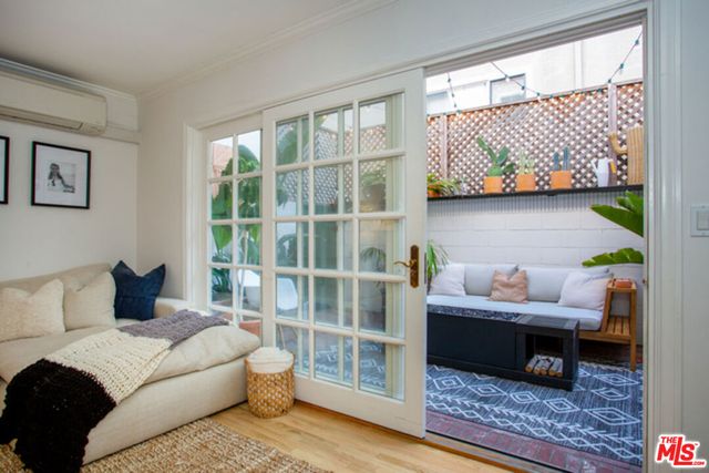 8130 Redlands Street 4, Playa Del Rey, CA 90293