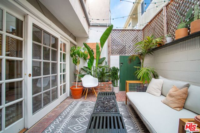 8130 Redlands Street 4, Playa Del Rey, CA 90293