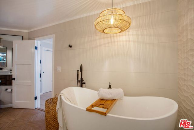 8130 Redlands Street 4, Playa Del Rey, CA 90293