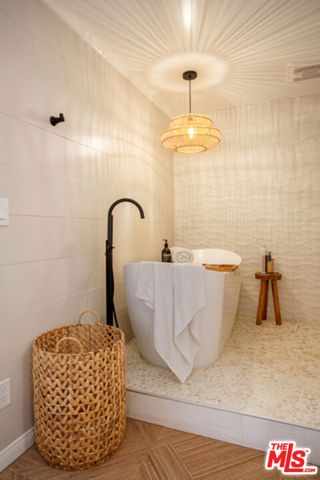 8130 Redlands Street 4, Playa Del Rey, CA 90293