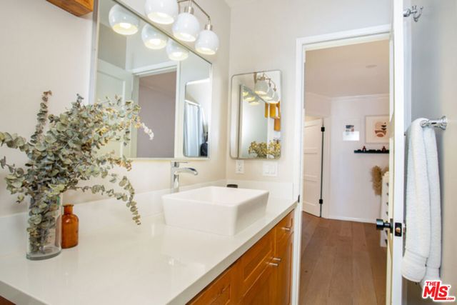 8130 Redlands Street 4, Playa Del Rey, CA 90293