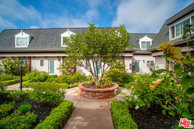 8130 Redlands Street 4, Playa Del Rey, CA 90293