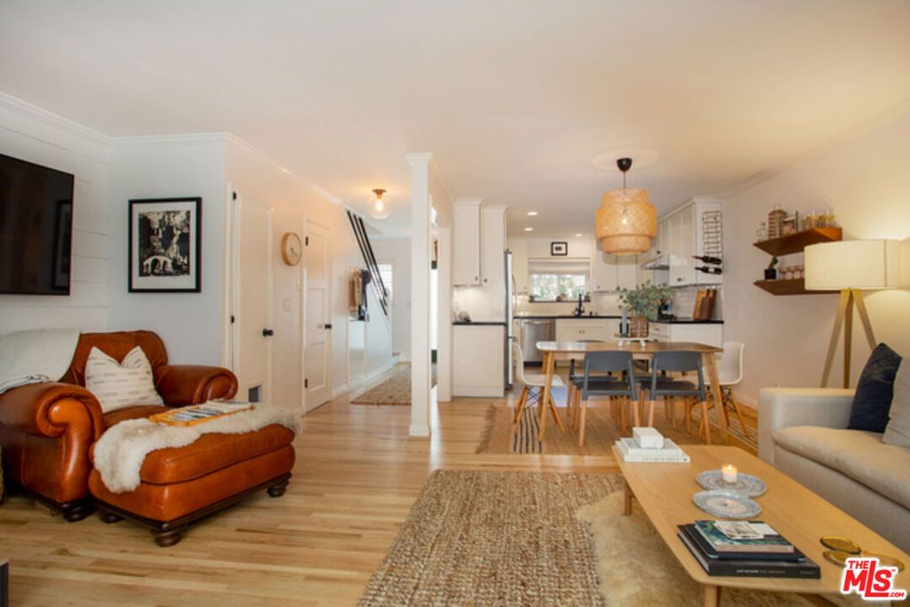 8130 Redlands Street 4, Playa Del Rey, CA 90293