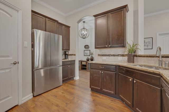545 Salida Road, Fort Worth, TX 76052