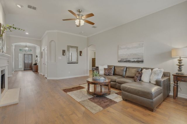 545 Salida Road, Fort Worth, TX 76052