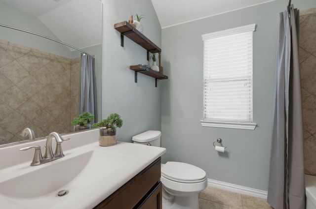 545 Salida Road, Fort Worth, TX 76052