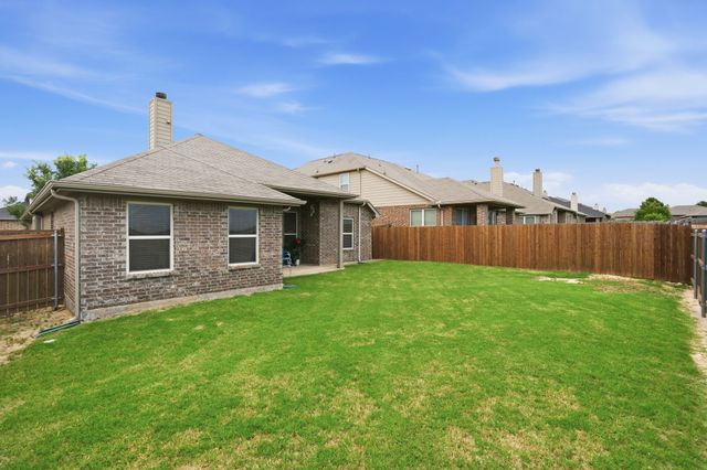 545 Salida Road, Fort Worth, TX 76052