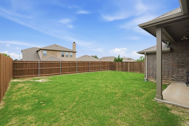 545 Salida Road, Fort Worth, TX 76052