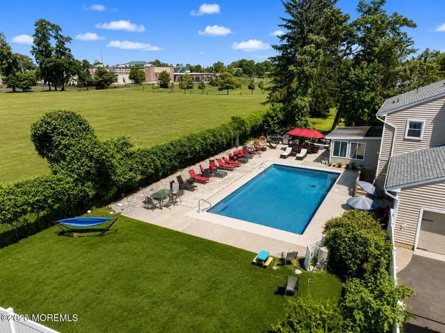 55 Roslyn Court, Long Branch, NJ 07740