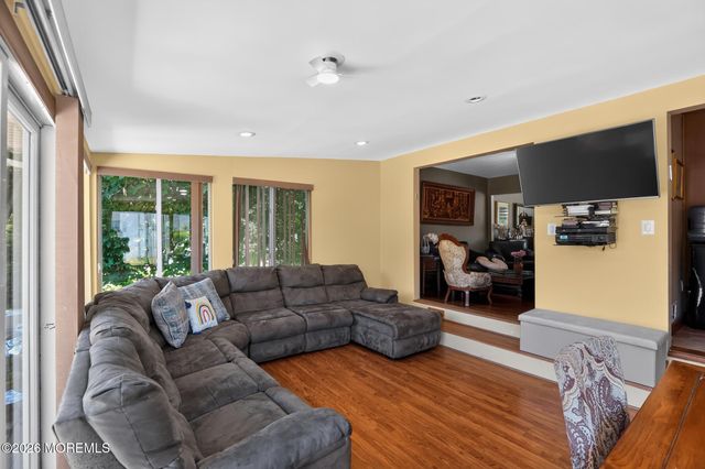 55 Roslyn Court, Long Branch, NJ 07740
