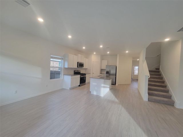 2013 Four Waters LOOP, Georgetown, TX 78628