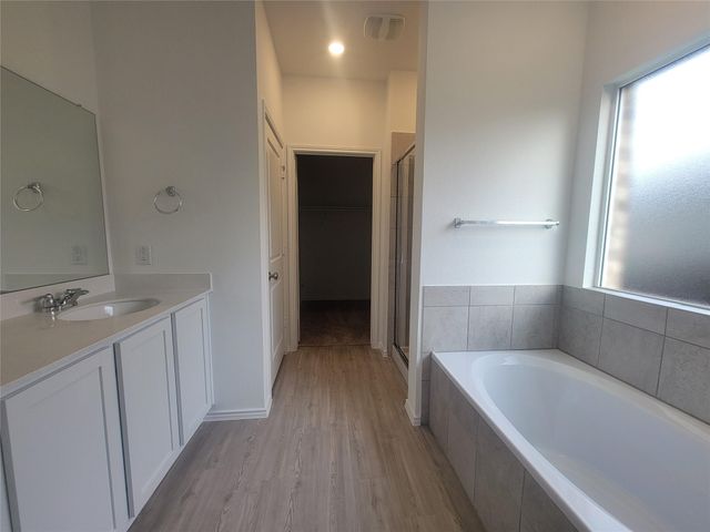 2013 Four Waters LOOP, Georgetown, TX 78628