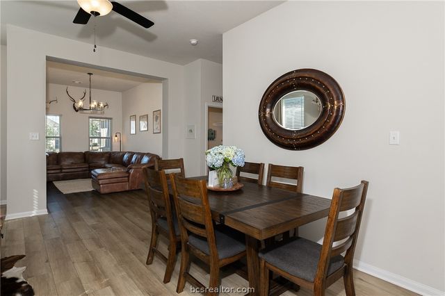 2012 Kathryn Drive, Bryan, TX 77807