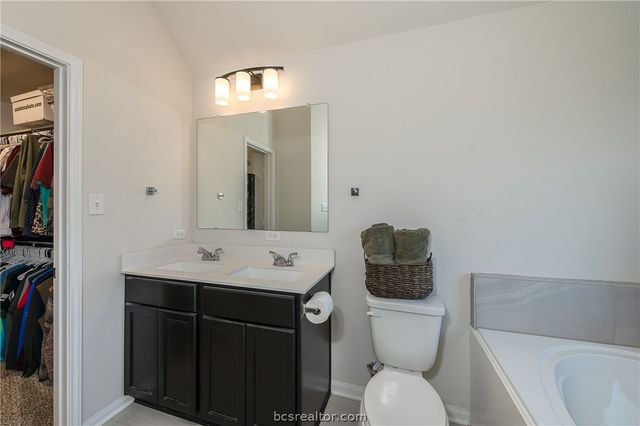 2012 Kathryn Drive, Bryan, TX 77807