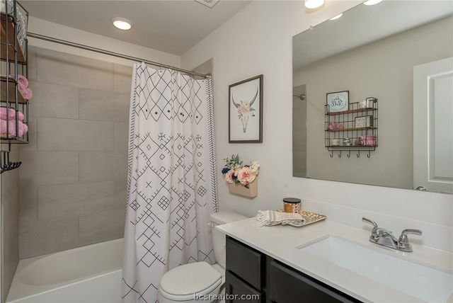 2012 Kathryn Drive, Bryan, TX 77807