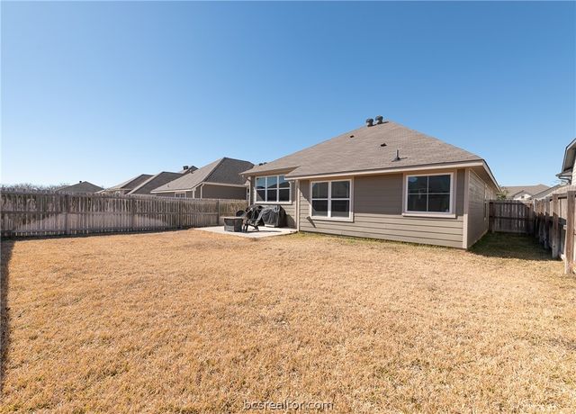 2012 Kathryn Drive, Bryan, TX 77807