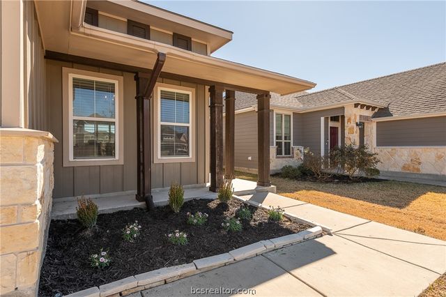 2012 Kathryn Drive, Bryan, TX 77807