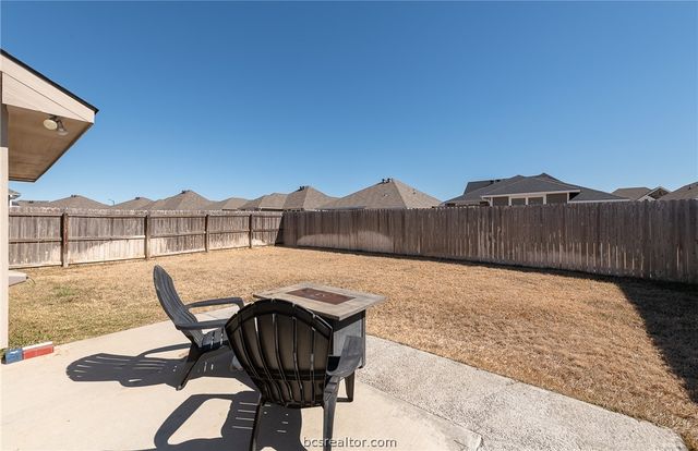 2012 Kathryn Drive, Bryan, TX 77807