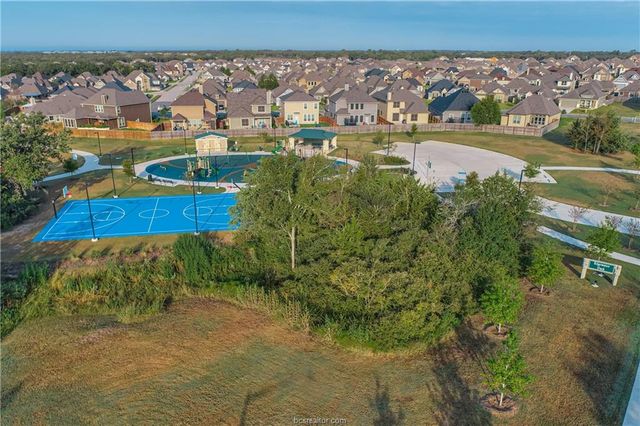 2012 Kathryn Drive, Bryan, TX 77807