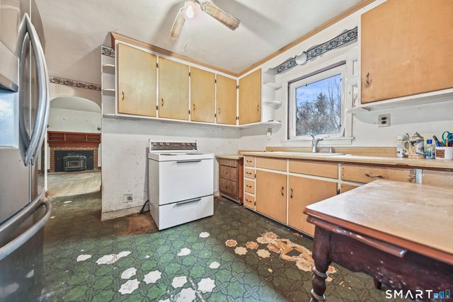 76 Clark Hill Road, Prospect, CT 06712