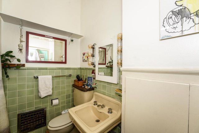 2674 N Holton STREET #2678, Milwaukee, WI 53212