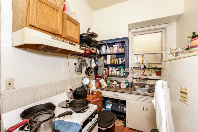 2674 N Holton STREET #2678, Milwaukee, WI 53212