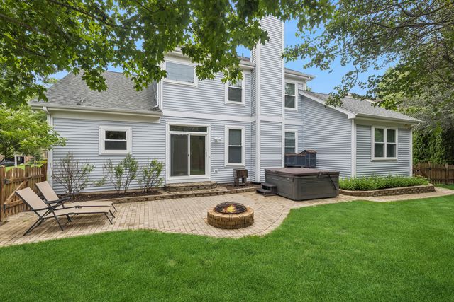 766 Providence Lane, Crystal Lake, IL 60012