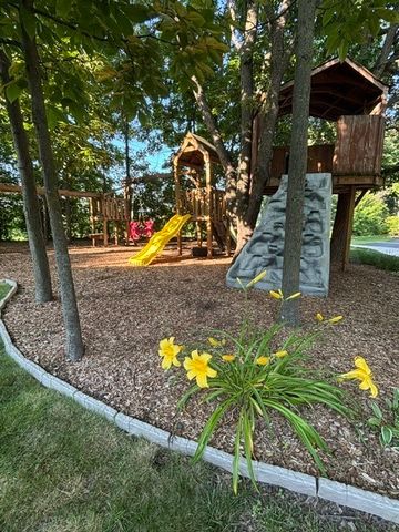 766 Providence Lane, Crystal Lake, IL 60012