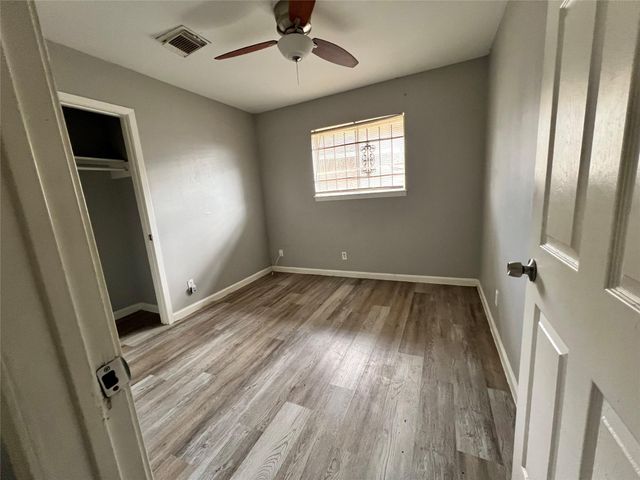 10859 Fairland Drive, Houston, TX 77051